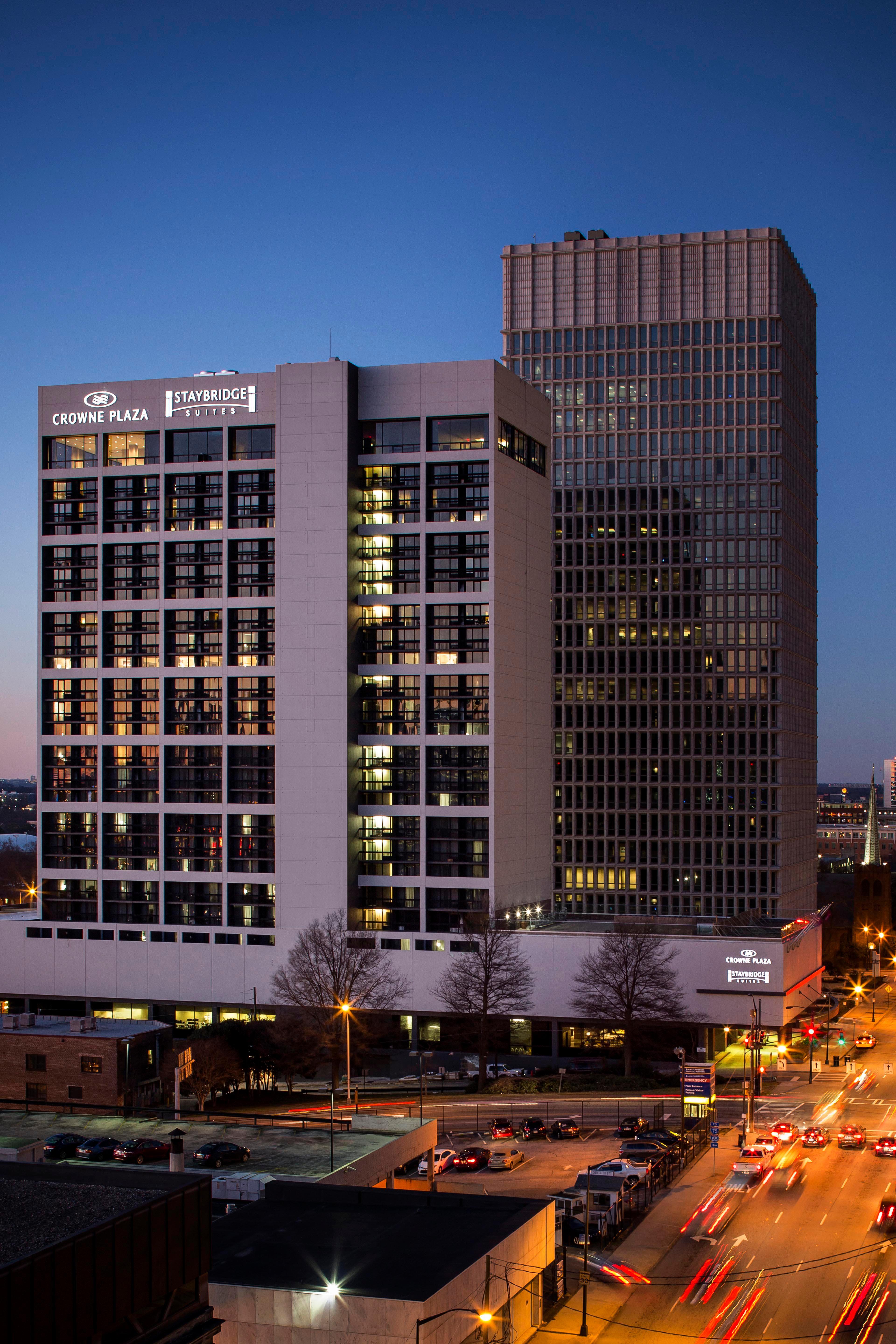 Crowne Plaza Atlanta Midtown, An Ihg Hotel Exterior photo